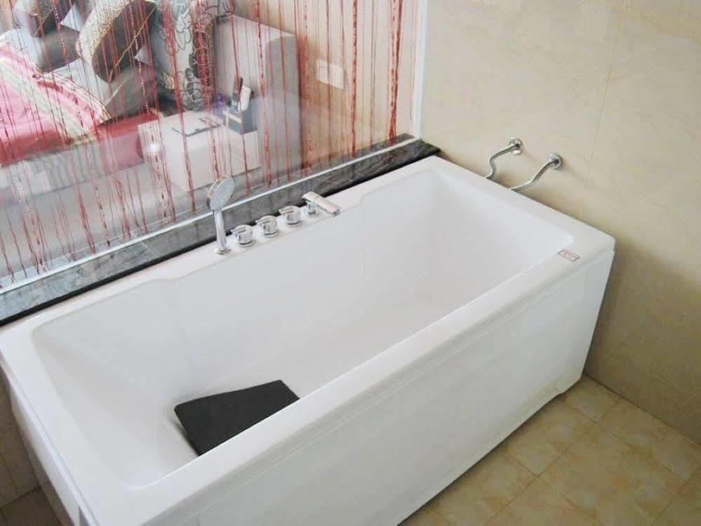Mo'Er Holiday Hotel Нантонг Екстериор снимка